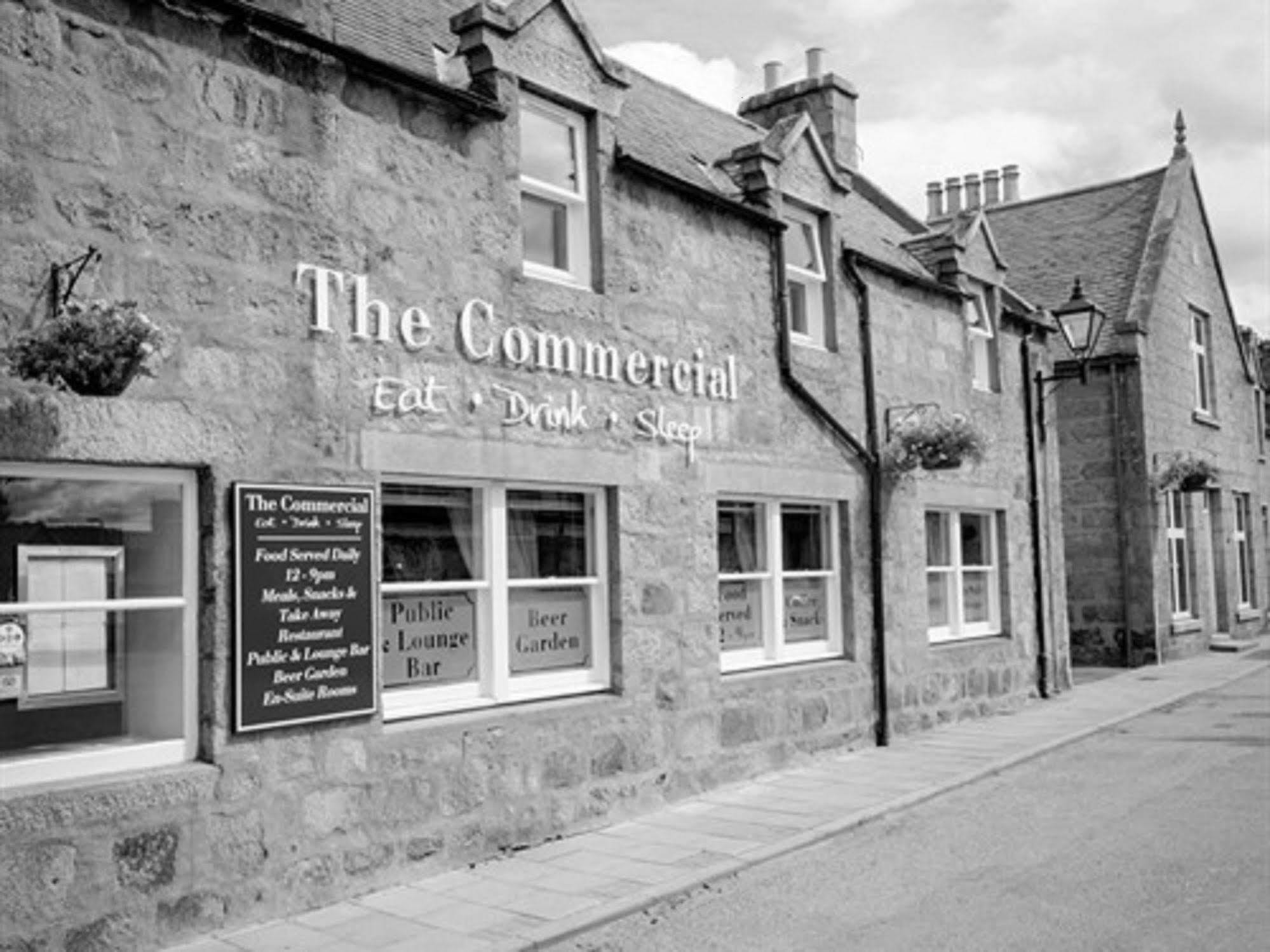 The Commercial Hotel Tarland Luaran gambar